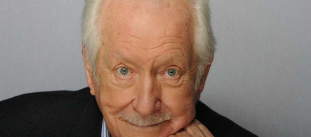 Pierre Bellemare avait plusieurs cordes à son arc : il était à la fois grave et comique Pierre Bellemare avait plusieurs cordes à son arc : il était à la fois grave et comique
