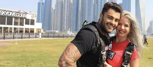 Pour quelles raisons Jessica et Thibault (Les Marseillais) quittent Dubaï ? Pour quelles raisons Jessica et Thibault (Les Marseillais) quittent Dubaï ?