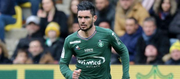Rémy Cabella sous le maillot de l'AS Saint-Etienne Rémy Cabella sous le maillot de l'AS Saint-Etienne