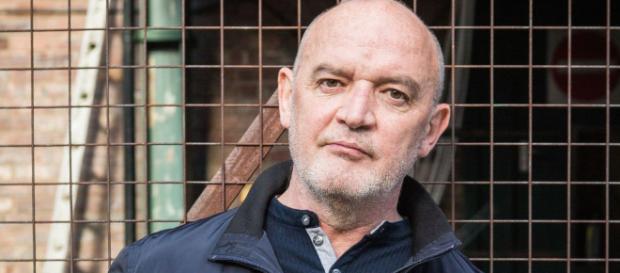 Coronation Street: Pat Phelan's es un villano muy tenebroso Coronation Street: Pat Phelan's es un villano muy tenebroso