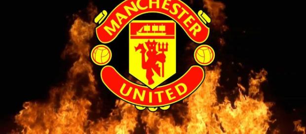 Jake Garrett jugará en el Manchester United. Jake Garrett jugará en el Manchester United.