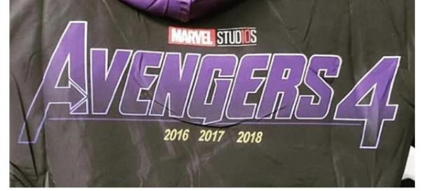 Logo de indumentaria del film Avengers 4 Logo de indumentaria del film Avengers 4