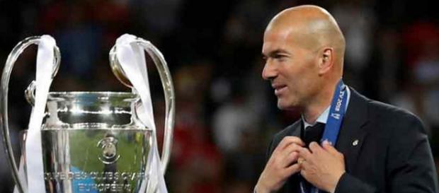 Rumeur Mercato : Le successeur de Zidane au Real Madrid serait Pochettino Rumeur Mercato : Le successeur de Zidane au Real Madrid serait Pochettino