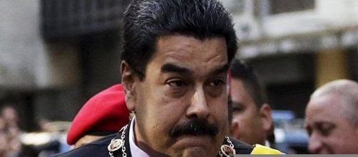 Maduro deja claro su intención de asfixiar al pueblo mediante la intervención del banco BANESCO