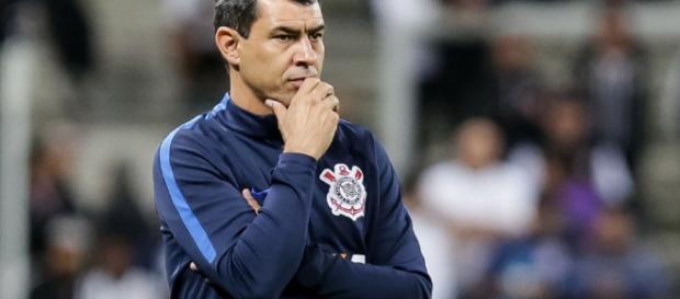 Carille já aprovou a contratação do atacante são-paulino Carille já aprovou a contratação do atacante são-paulino