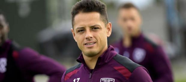 Chicharito sera un jugador mexicano famoso. Chicharito sera un jugador mexicano famoso.