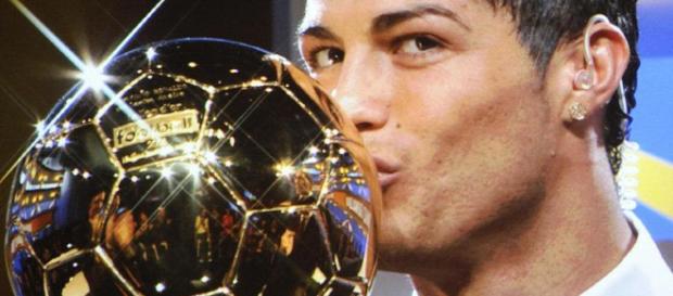 Comment contacter Cristiano Ronaldo - toutcomment.com Comment contacter Cristiano Ronaldo - toutcomment.com