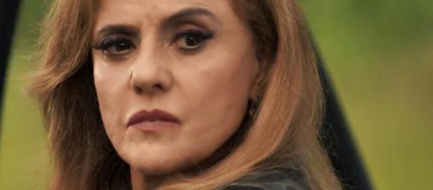 Em ''O Outro Lado do Paraíso'', Sophia (Marieta Severo) dá show de atuação Em ''O Outro Lado do Paraíso'', Sophia (Marieta Severo) dá show de atuação