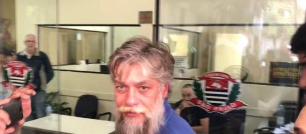 Fábio Assunção volta a se envolver em confusão com a polícia Fábio Assunção volta a se envolver em confusão com a polícia