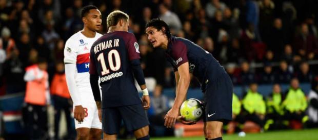 ¡Cavani rompe el silencio, habla sobre lo que pasó con Neymar! ¡Cavani rompe el silencio, habla sobre lo que pasó con Neymar!