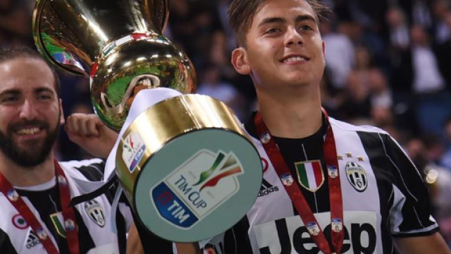 La Juve si prende la Coppa Italia, terza consecutiva: Lazio ko 2-0 ... - lastampa.it