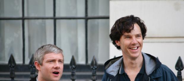 Freeman + Cumberbatch in Sherlock; (Image via Benedict_Cumberbatch/Wikimedia) Freeman + Cumberbatch in Sherlock; (Image via Benedict_Cumberbatch/Wikimedia)