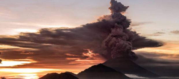 La erupción del volcán Kilauea La erupción del volcán Kilauea
