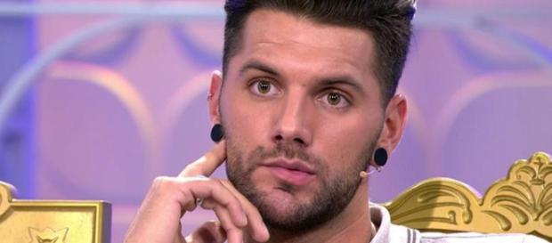 MYHYV: ¡Violeta más evidente que nunca! MYHYV: ¡Violeta más evidente que nunca!