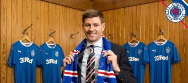 Steven Gerrard será el nuevo entrenador de este club Steven Gerrard será el nuevo entrenador de este club