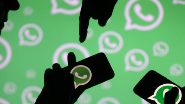 WhatsApp, fate attenzione al 'messaggio bomba'