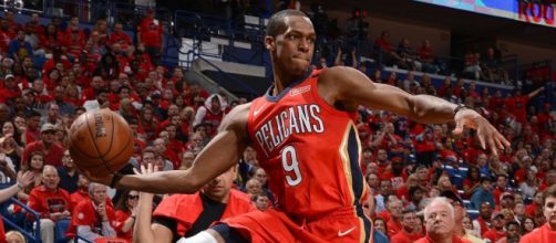 Rajon Rondo and the Pelicans will try to even their series with the Warriors at 2-2 on Sunday afternoon. - [Image via NBA / YouTube screencap]