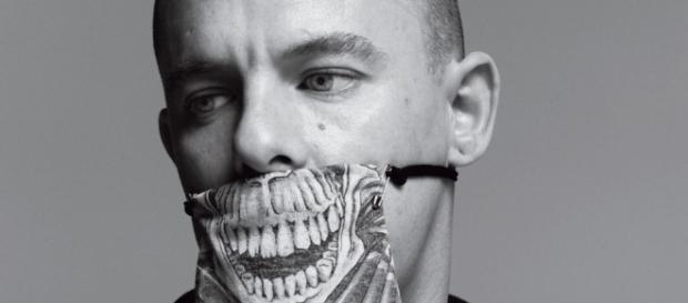 Alexander McQueen's body measurements, height, weight, age. - bodyheightweight.com Alexander McQueen's body measurements, height, weight, age. - bodyheightweight.com