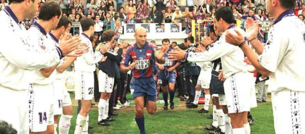 Lo que une el fútbol no lo separa ni el hombre Lo que une el fútbol no lo separa ni el hombre