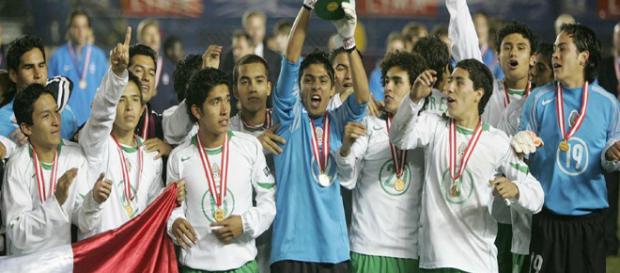 Se presentó “Campeones” la película del tri sub 17 que ganó en 2005 - merca20.com Se presentó “Campeones” la película del tri sub 17 que ganó en 2005 - merca20.com