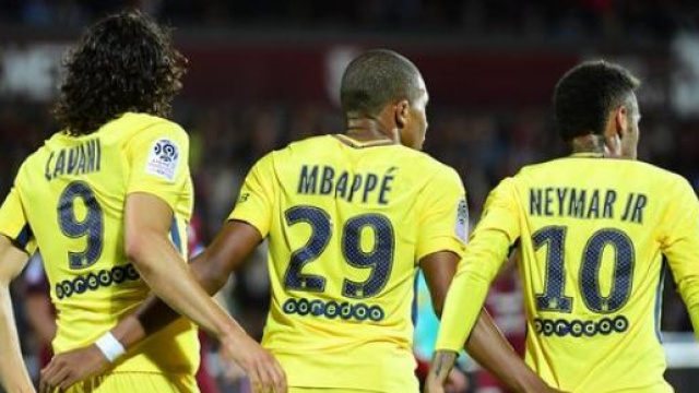 Mercato : Vers un quatrième joueur à la pointe de l'attaque au PSG ?