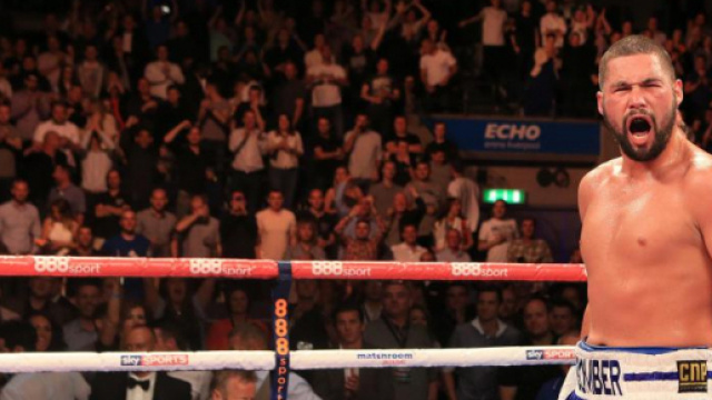 Tony Bellew ha distrutto David Haye in cinque round