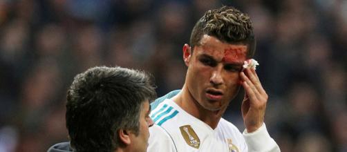 Ronaldo le narcissique? Débat sur le Net sur un geste du ... - sputniknews.com