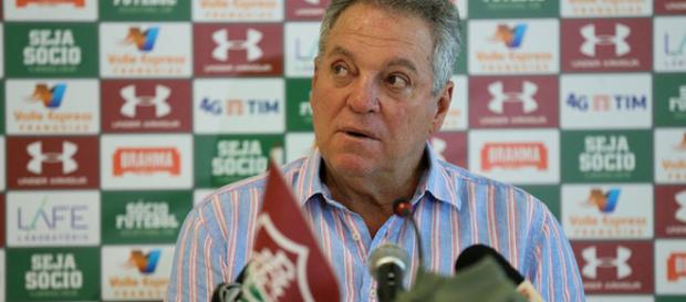 Abel Braga elogia grupo e descarta time misto na Bolívia (Foto: Globoesporte) Abel Braga elogia grupo e descarta time misto na Bolívia (Foto: Globoesporte)