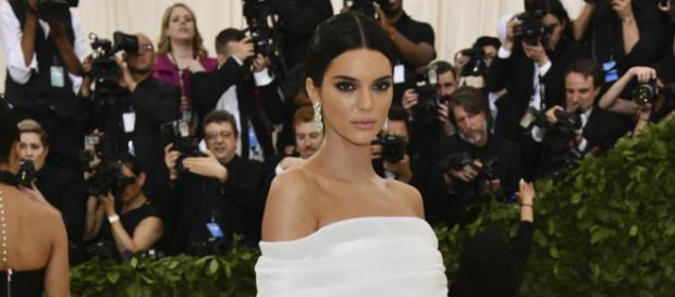 Como siempre kendall derrochando su belleza y glamour Como siempre kendall derrochando su belleza y glamour