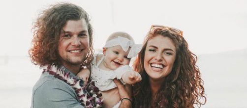 'Little People, Big World' stars Jeremy and Audrey Roloff with baby Ember Jean / Photo via Audrey Mirabella Roloff, Instagram