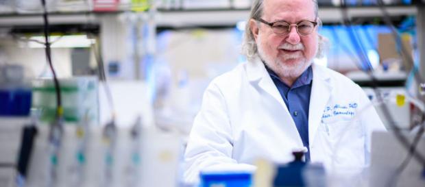 Cáncer: El hombre que enseñó a las defensas a atacar el cáncer elespanol.com Cáncer: El hombre que enseñó a las defensas a atacar el cáncer elespanol.com