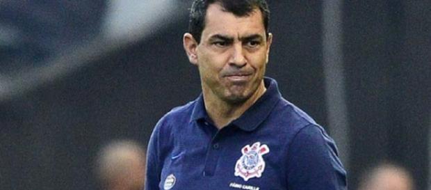 O técnico Fábio Carille é quem comanda o elenco O técnico Fábio Carille é quem comanda o elenco
