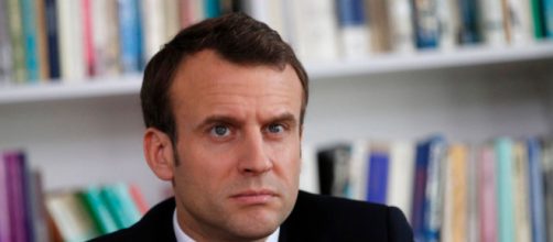 Emmanuel Macron en difficulté à l'international