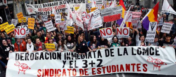 27 ciudades españolas le dicen no a la LOMCE 27 ciudades españolas le dicen no a la LOMCE