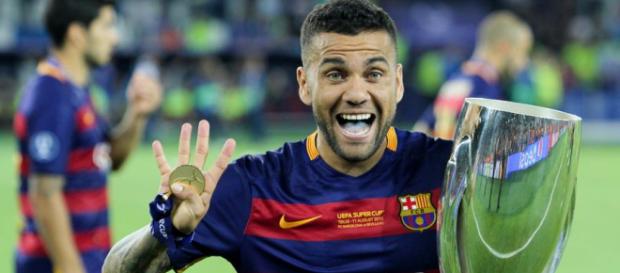 Daniel Alves: campeão na sua passagem pelo Barcelona Daniel Alves: campeão na sua passagem pelo Barcelona