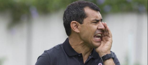 Carille tenta evitar sua pior sequencia no comando do alvinegro Carille tenta evitar sua pior sequencia no comando do alvinegro