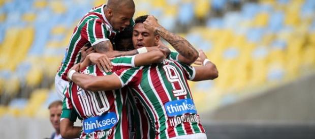 Fluminense já está na Bolívia para decidir vaga na Sul-Americana (Foto: Globoesporte) Fluminense já está na Bolívia para decidir vaga na Sul-Americana (Foto: Globoesporte)