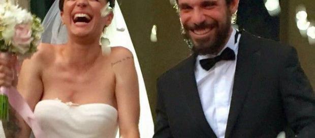 Marco Bocci sta meglio e la moglie Laura Chiatti gli dedica un post dolcissimo Marco Bocci sta meglio e la moglie Laura Chiatti gli dedica un post dolcissimo