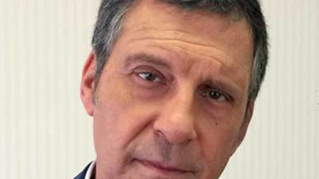 Fabrizio Frizzi, il malore non &egrave; passato: Lotto come un leone. Tra ... - leggo.it