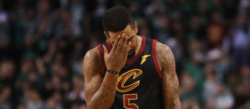 JR Smith is going to be remembered as the player who created the biggest blunder in Cavs history. Image -Twitter - twitter.com