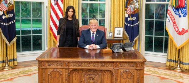Donald Trump reçoit Kim Kardashian à la Maison Blanche Donald Trump reçoit Kim Kardashian à la Maison Blanche
