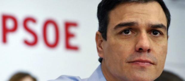 El líder del PSOE, partido socialista español, es el nuevo presidente de gobierno. El líder del PSOE, partido socialista español, es el nuevo presidente de gobierno.
