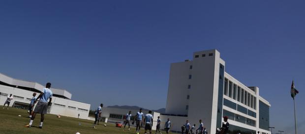 Flu enfrenta o Paraná pelo Brasileirão na segunda que vem (Foto: Portal Futebol na Rede) Flu enfrenta o Paraná pelo Brasileirão na segunda que vem (Foto: Portal Futebol na Rede)