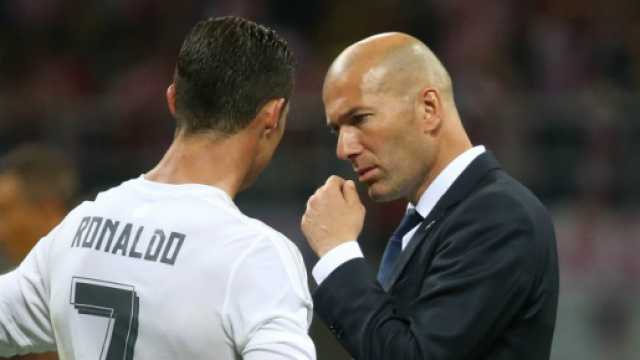 Ronaldo recadré par Zidane - Football - Sports.fr - sports.fr