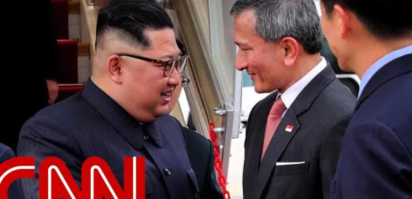 Kim lands in Singapore. Photo-Image credit-CNN/Youtube.com