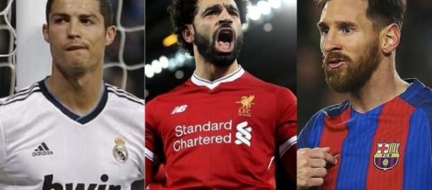 CR7 destacó el gran nivel que está atravesando el delantero de la Selección de Egipto y se animó a ponerlo por encima de él y Messi CR7 destacó el gran nivel que está atravesando el delantero de la Selección de Egipto y se animó a ponerlo por encima de él y Messi