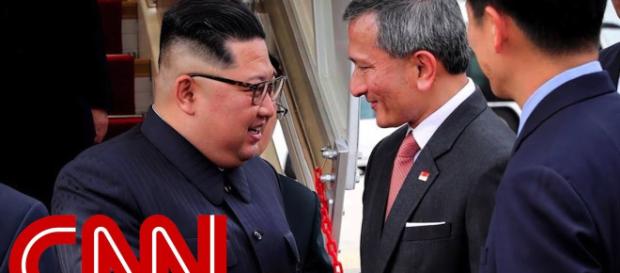 Kim lands in Singapore. Photo-Image credit-CNN/Youtube.com Kim lands in Singapore. Photo-Image credit-CNN/Youtube.com