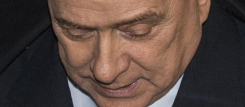 Silvio Berlusconi si addossa le colpe del Nazareno. Ma tratta ... - huffingtonpost.it