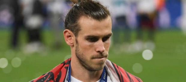 Le Bayern a tenté d'enrôler Gareth Bale, mais le joueur préfère évoluer en Premier League après son passage à Madrid. Le Bayern a tenté d'enrôler Gareth Bale, mais le joueur préfère évoluer en Premier League après son passage à Madrid.