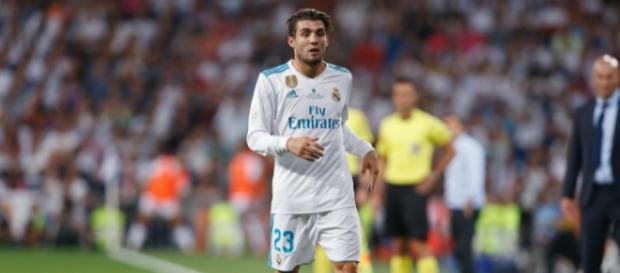 Mateo Kovavic est attiré par la Juventus, mais attend de savoir qui prendra la tête du Real Madrid pour faire un choix. Mateo Kovavic est attiré par la Juventus, mais attend de savoir qui prendra la tête du Real Madrid pour faire un choix.